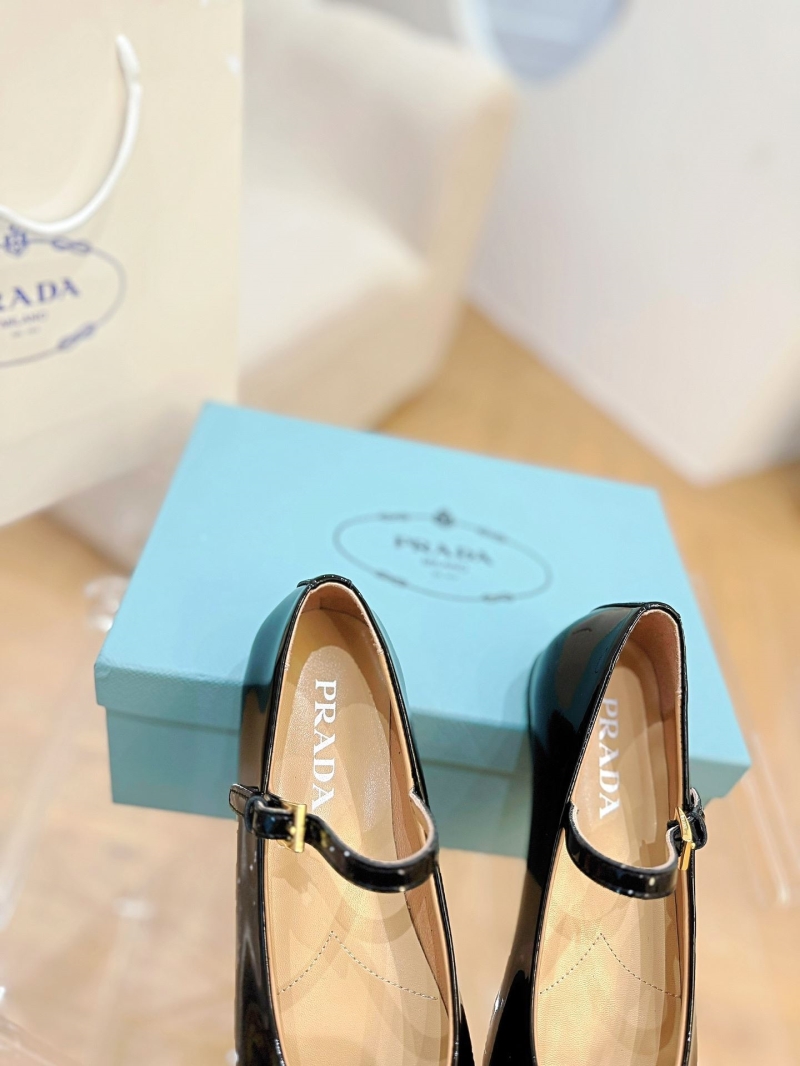 Prada flat shoes